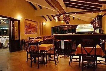 Hotel Feudo Degli Ulivi 4*