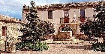 Hotell Feudo Degli Ulivi