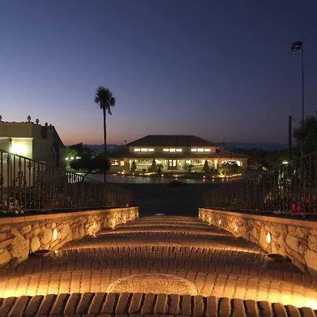 Feudo Degli Ulivi Hotel Borgia