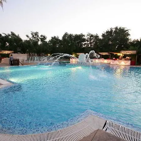 Hotel Feudo Degli Ulivi Borgia