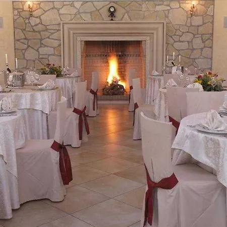 Feudo Degli Ulivi 4* Borgia