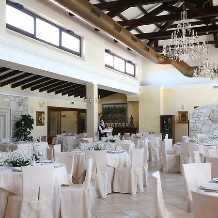 Feudo Degli Ulivi 4* Borgia