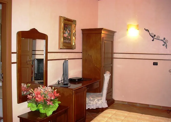 Hotel Feudo Degli Ulivi 4*