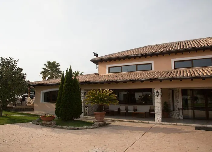 Hotel Feudo Degli Ulivi Borgia