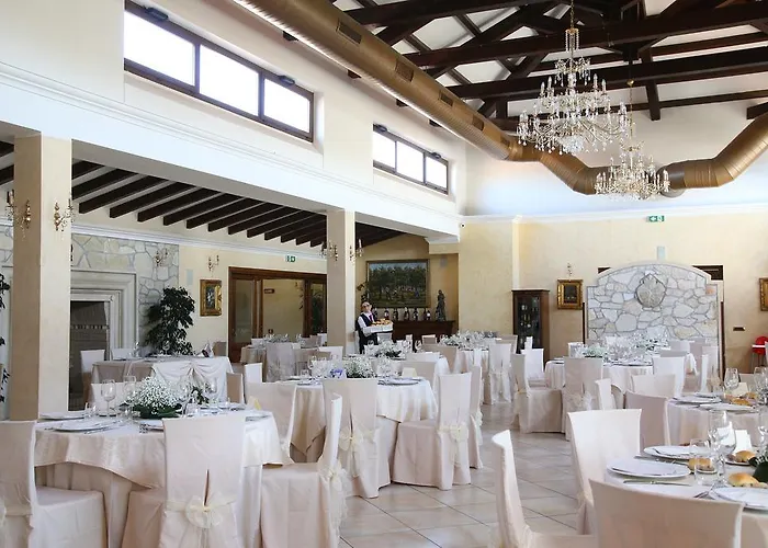 Feudo Degli Ulivi 4* Borgia