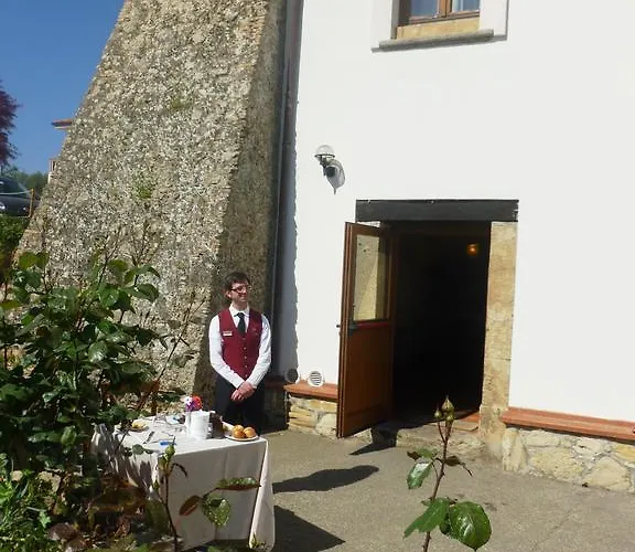 Hotel Feudo Degli Ulivi 4*